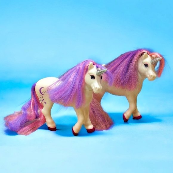 Breyer | Toys | Two Breyer Pony Gals 7233 Luna Bath Time Color Changing ...